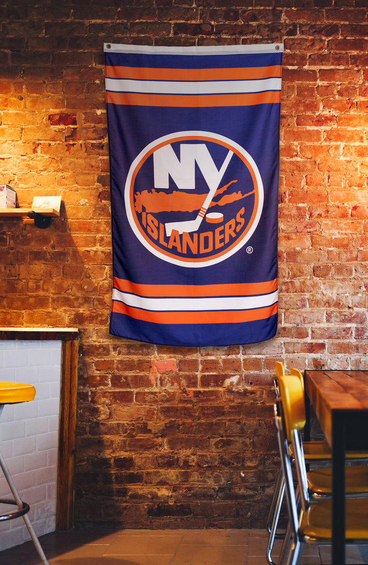 NHL New York Islanders Ultimate Fan Wall Banner