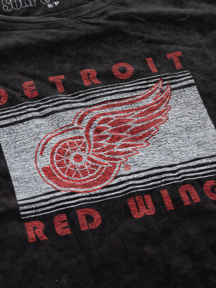 Detroit Red Wings Women's Acid Wash T-Shirt
