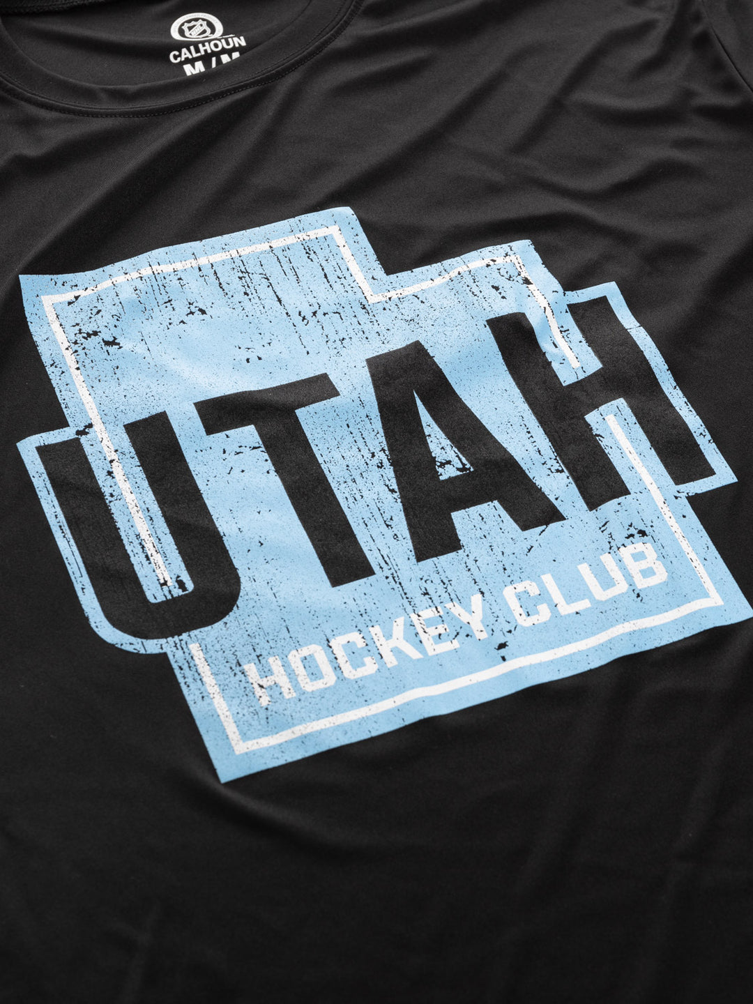 NHL Utah Hockey Club Distressed logo Short Sleeve Performance Rashguard