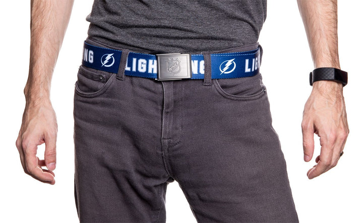 NHL Mens Woven Adjustable Team Logo Belt- Tampa Bay Lightning- Man Wearing Belt Front
